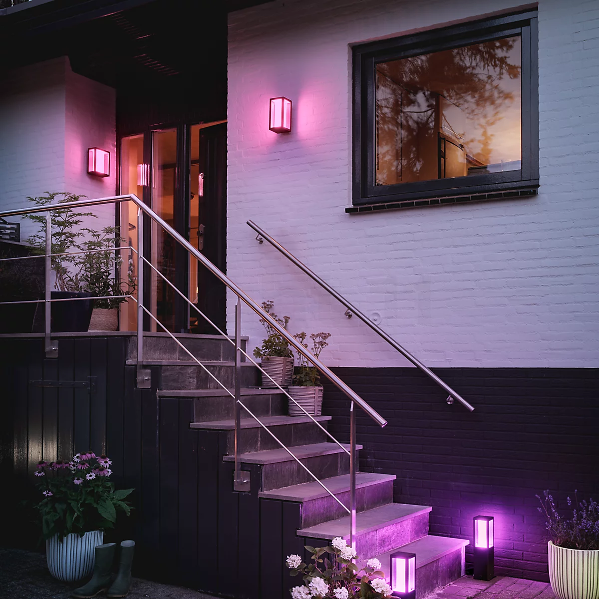Philips Hue White And Color Ambiance Impress Pedestal Light LED Extension 11ebe5d95677bc5f3ba18abe5e972f04