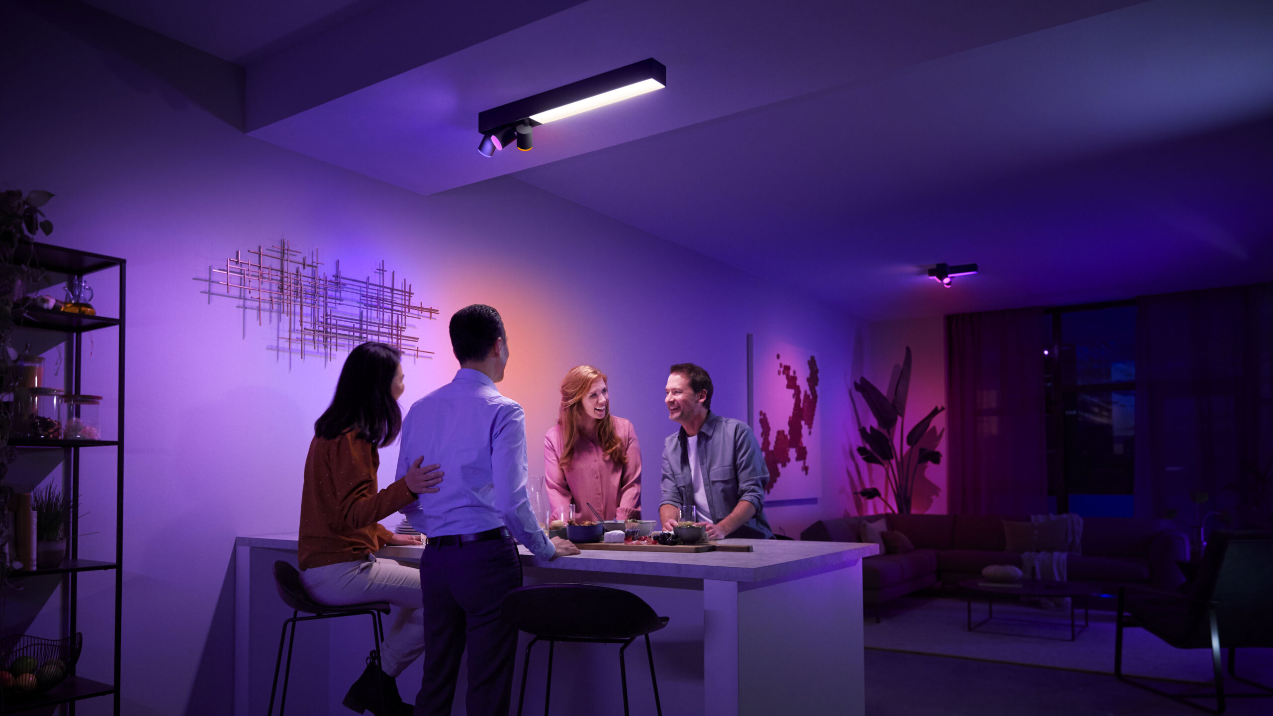 philips hue centris 3l color scaled